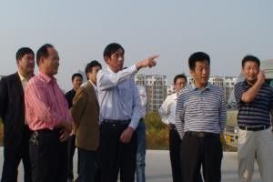 ���쵼�쿴�Ƕ�վ�������